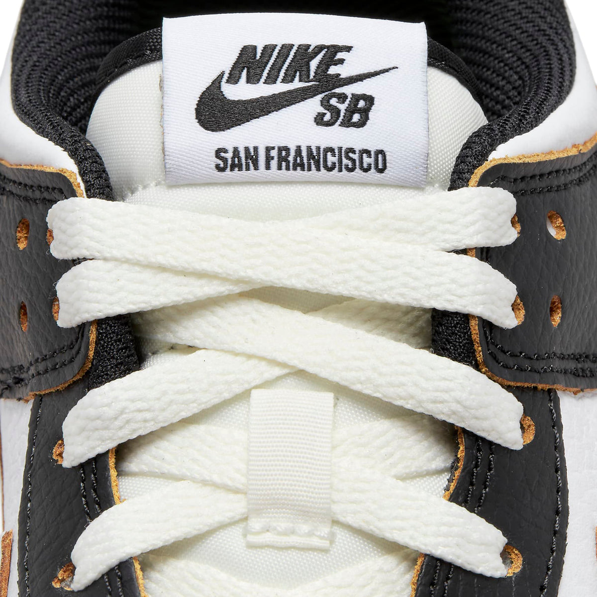 Nike x HUF SB Dunk Low San Francisco Sneakers - Black